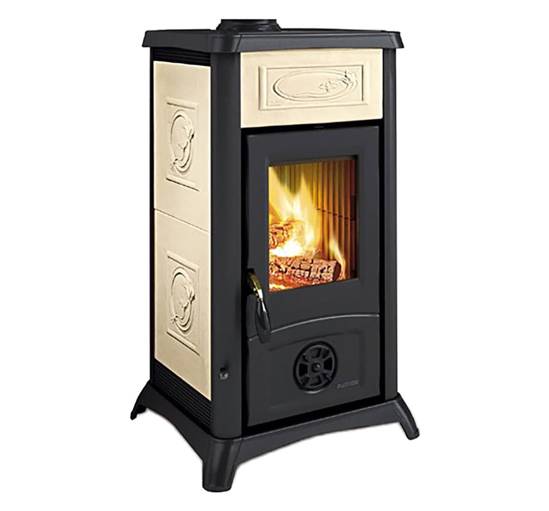 STUFA A LEGNA 'GEMMA 5.0 CERAMICA' 7 kW - colore liberty panna